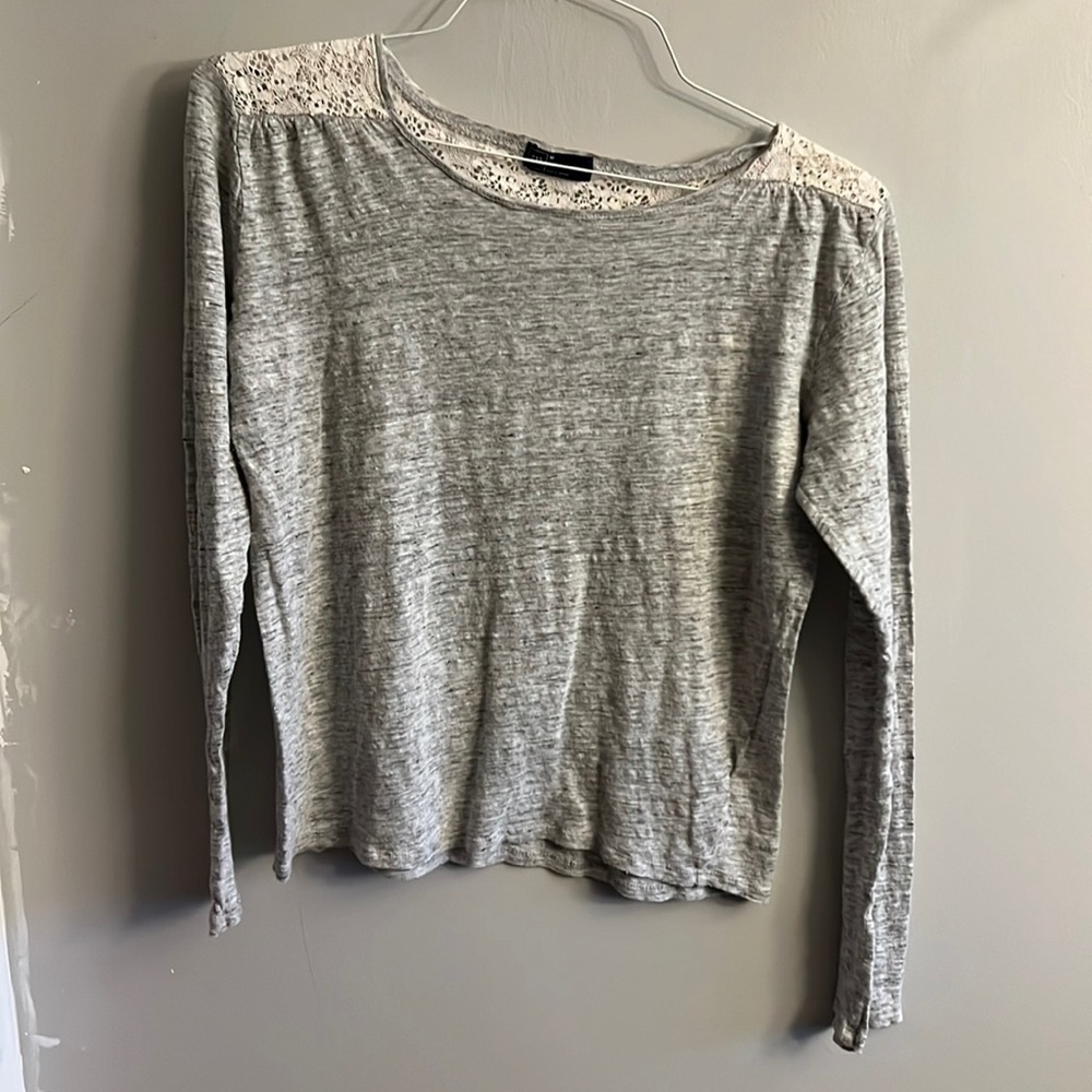 Gap 100% Linen Gray Long Sleeve Top With Lace Detail Size Medium